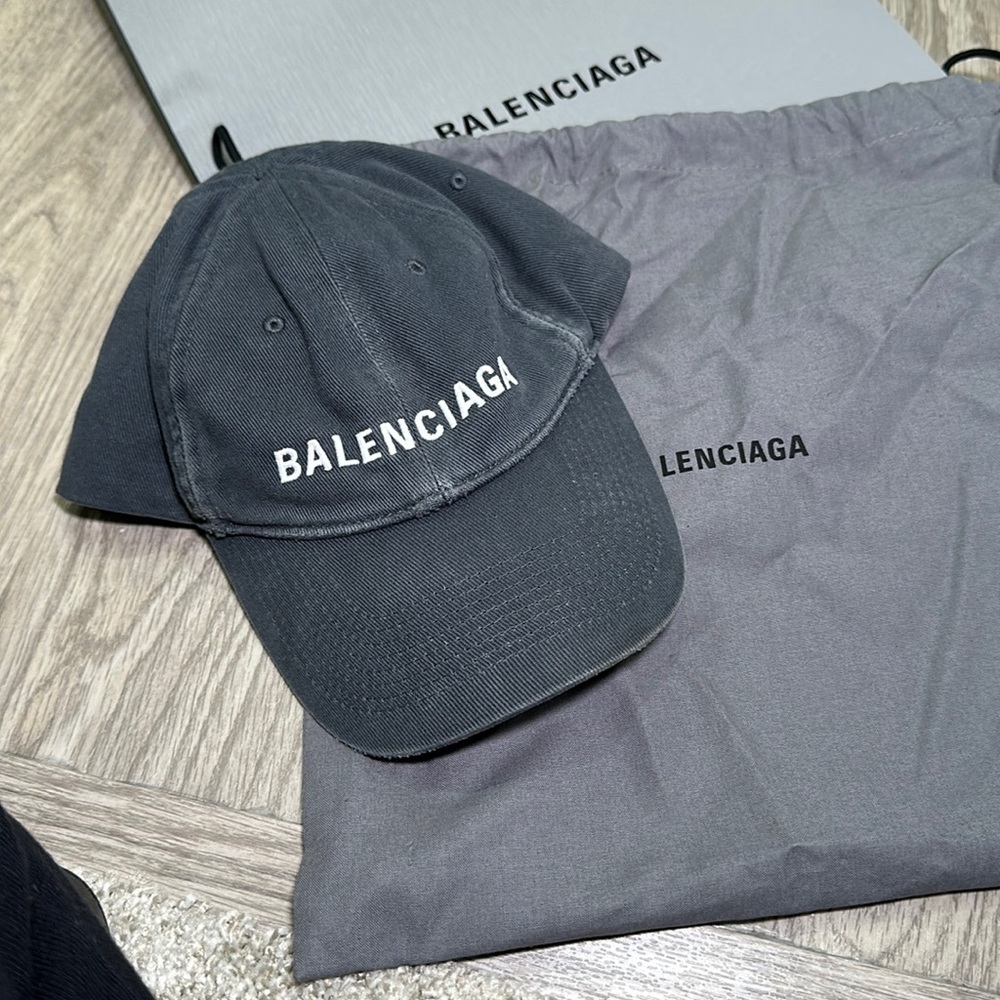 Navy blue Balenciaga hat